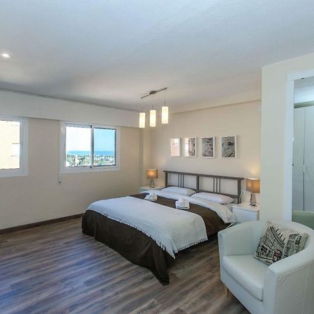 Apartment Malvarrosa Beach Cavite Βαλένθια Εξωτερικό φωτογραφία