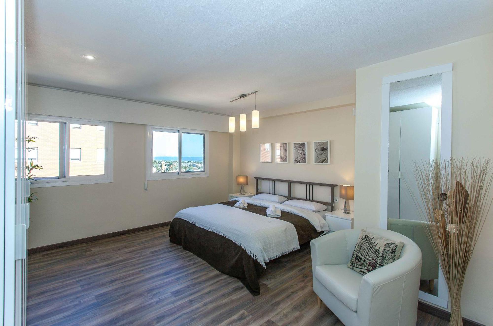 Apartment Malvarrosa Beach Cavite Βαλένθια Εξωτερικό φωτογραφία